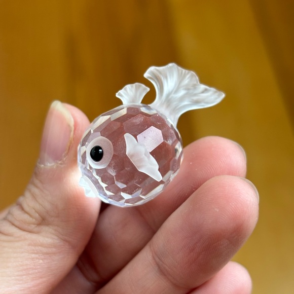 Swarovski Crystal Pufferfish - Picture 4 of 4